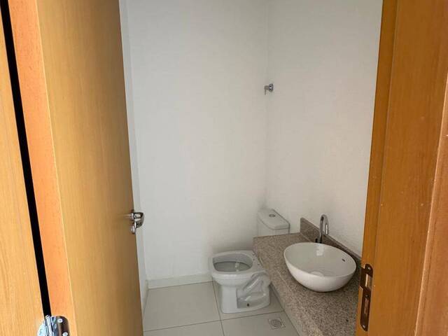 Casa em condomínio para Venda em Feira de Santana - 5