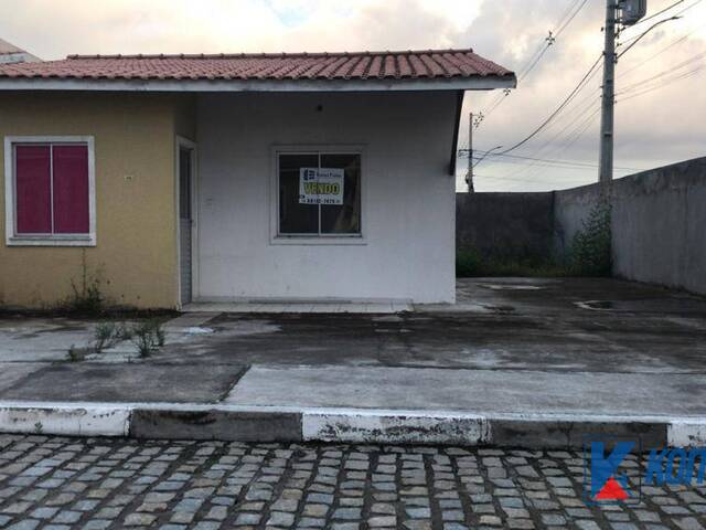 Casa em condomínio para Venda em Feira de Santana - 4