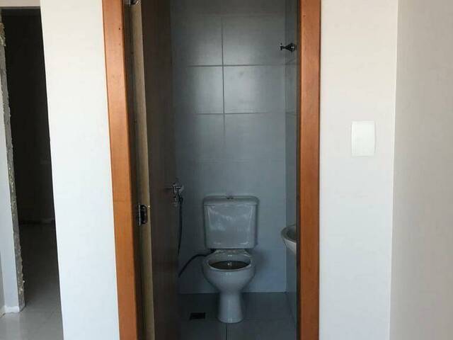 #109 - Sala Comercial para Locação em Feira de Santana - BA