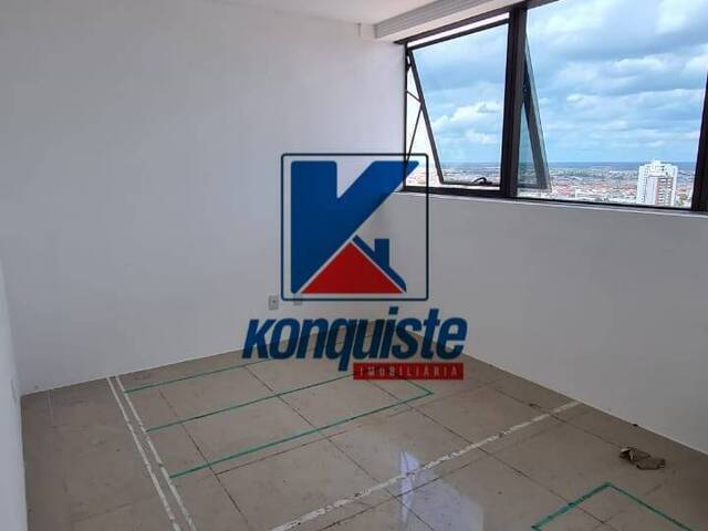 Sala Comercial para Venda em Feira de Santana - 5
