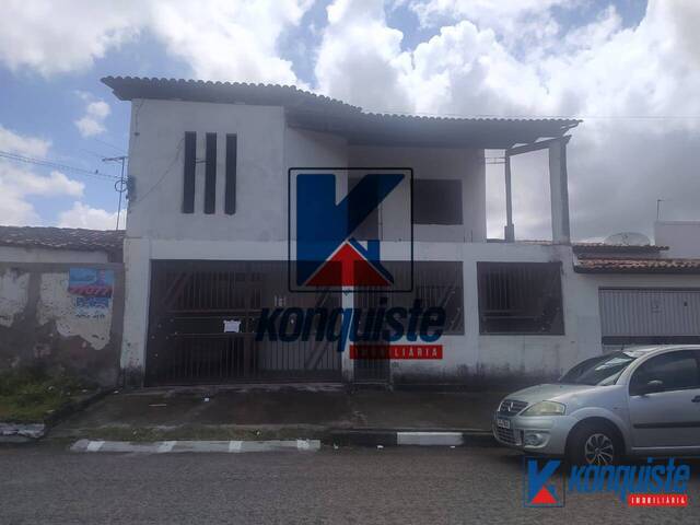 #406 - Casa para Venda em Feira de Santana - BA