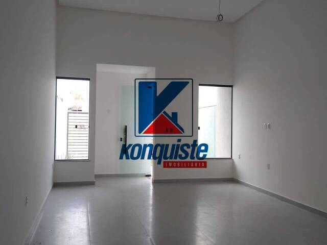 #426 - Casa para Venda em Feira de Santana - BA