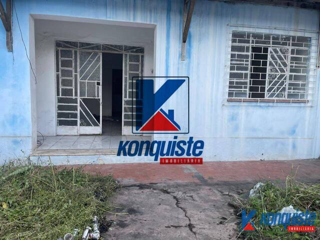 #462 - Casa para Venda em Feira de Santana - BA