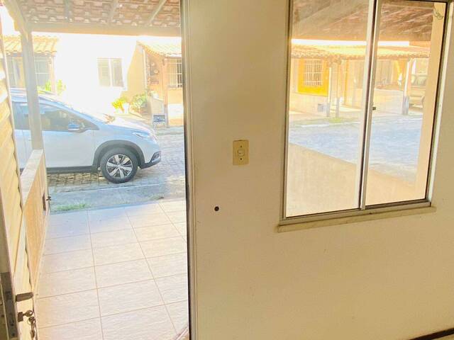 #698 - Casa em condomínio para Venda em Feira de Santana - BA