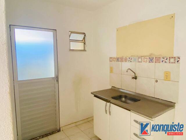 Casa em condomínio para Venda em Feira de Santana - 5