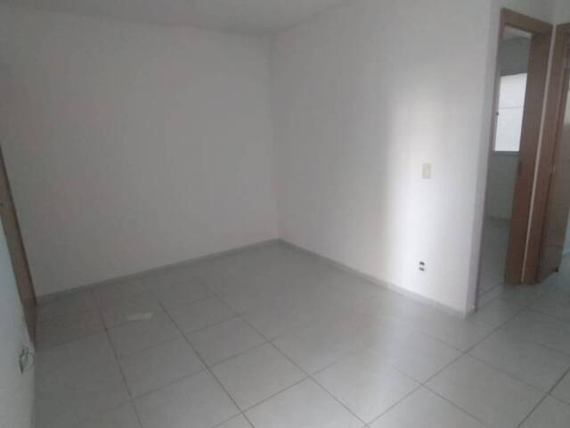Apartamento para Locação em Feira de Santana - 5