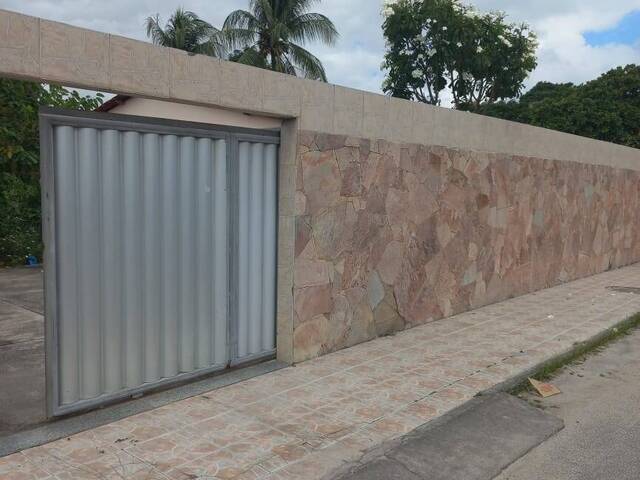 #1345 - Casa para Venda em Feira de Santana - BA