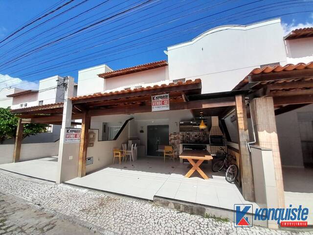 #122 - Casa em condomínio para Venda em Feira de Santana - BA