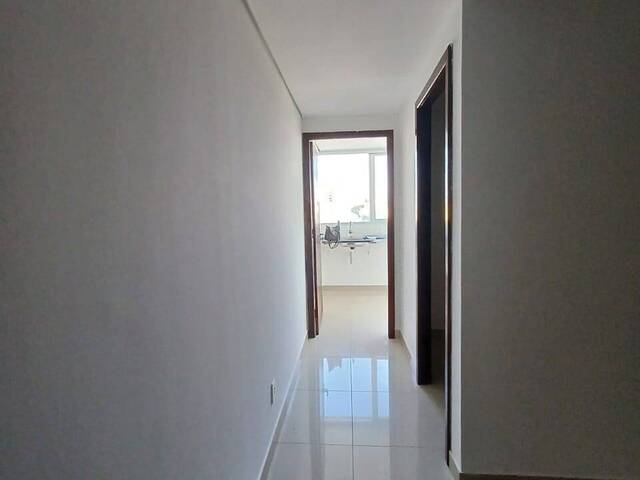 #4007 - Sala Comercial para Locação em Feira de Santana - BA