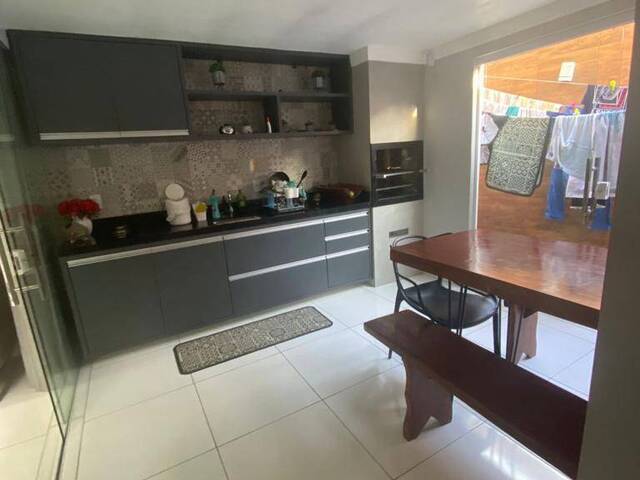 Apartamento para Venda em Feira de Santana - 4