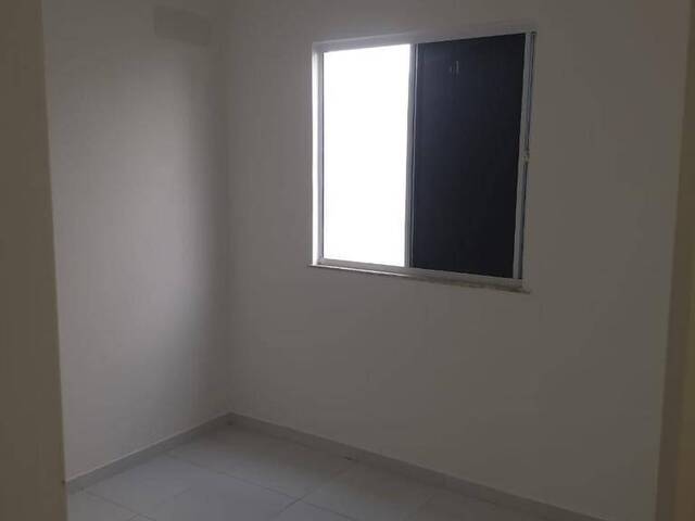 Casa em condomínio para Venda em Feira de Santana - 4