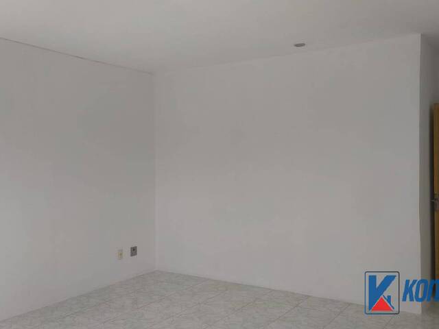 #4028 - Sala Comercial para Locação em Feira de Santana - BA