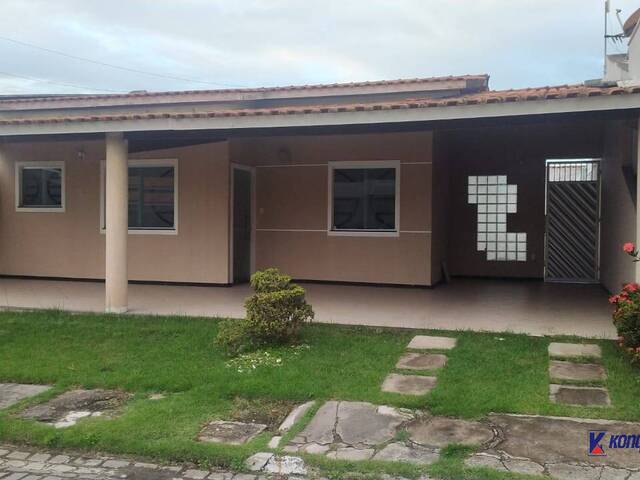 #4037 - Casa em condomínio para Locação em Feira de Santana - BA