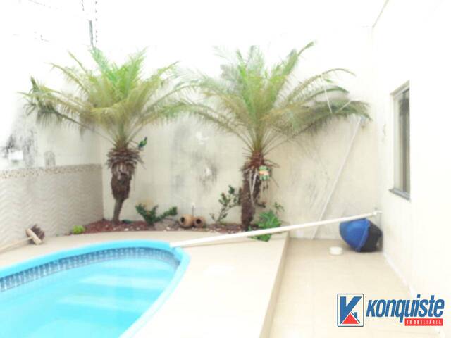 #4038 - Casa em condomínio para Venda em Feira de Santana - BA