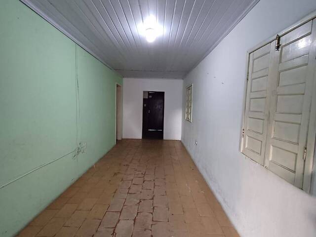 Casa para Venda em Feira de Santana - 5