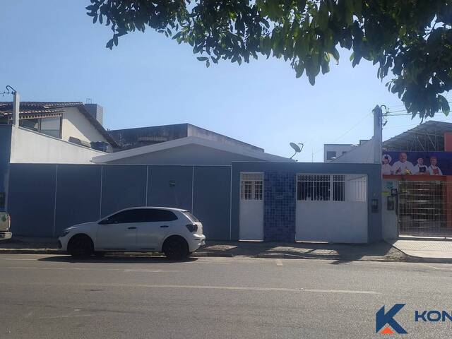 #4076 - Casa para Venda em Feira de Santana - BA