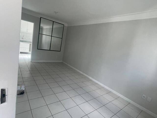#4097 - Casa em condomínio para Locação em Feira de Santana - BA