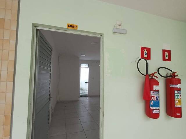 #147 - Sala Comercial para Locação em Feira de Santana - BA