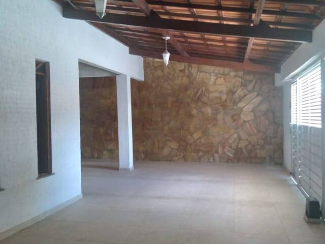 Casa para Venda em Feira de Santana - 5