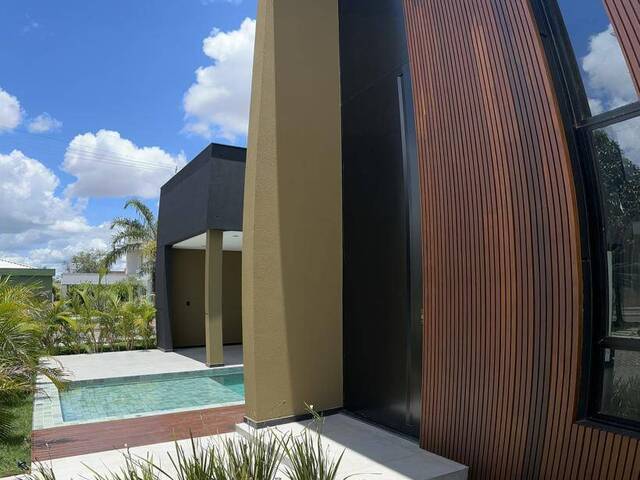 #4168 - Casa para Venda em Feira de Santana - BA