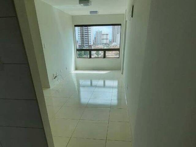 Apartamento para Venda em Feira de Santana - 4