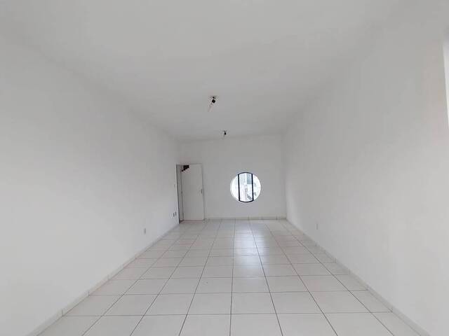 #4206 - Sala Comercial para Locação em Feira de Santana - BA