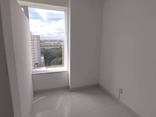 Sala Comercial para Venda em Feira de Santana - 5