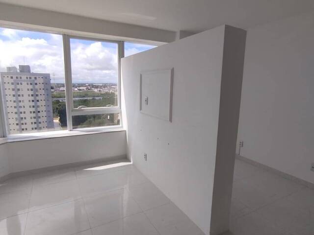 Sala Comercial para Venda em Feira de Santana - 2