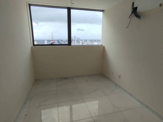 #98 - Sala Comercial para Locação em Feira de Santana - BA