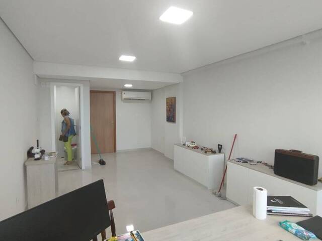 Sala Comercial para Venda em Feira de Santana - 5