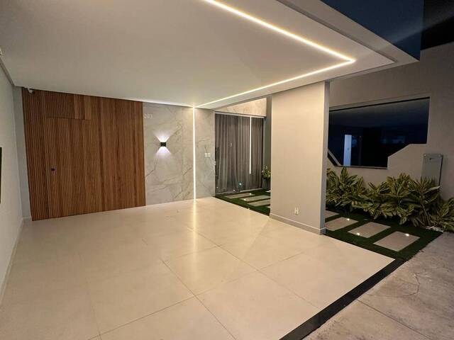 #4249 - Casa em condomínio para Venda em Feira de Santana - BA