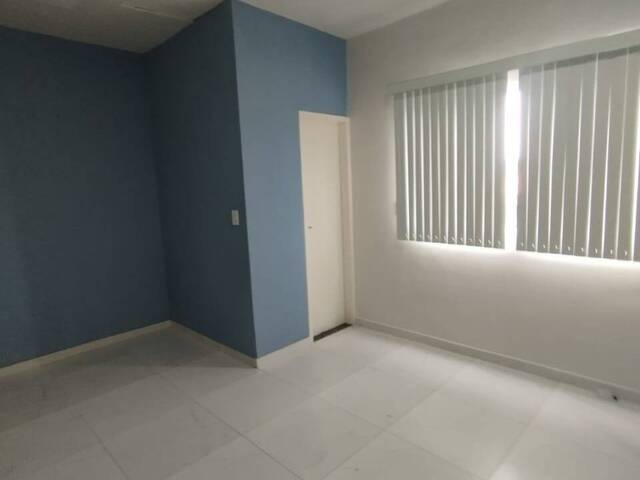 #4301 - Sala Comercial para Venda em Feira de Santana - BA - 2