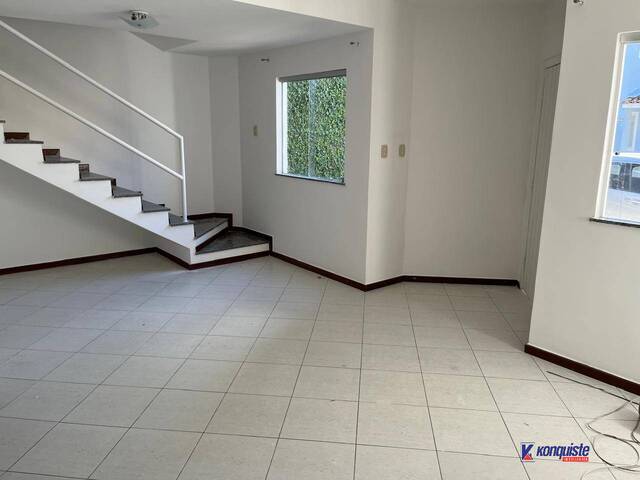 Casa em condomínio para Venda em Feira de Santana - 4