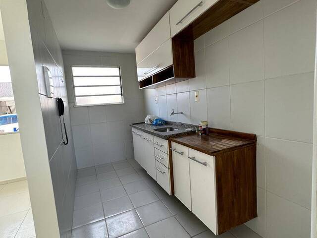 #4357 - Casa em condomínio para Locação em Feira de Santana - BA - 2