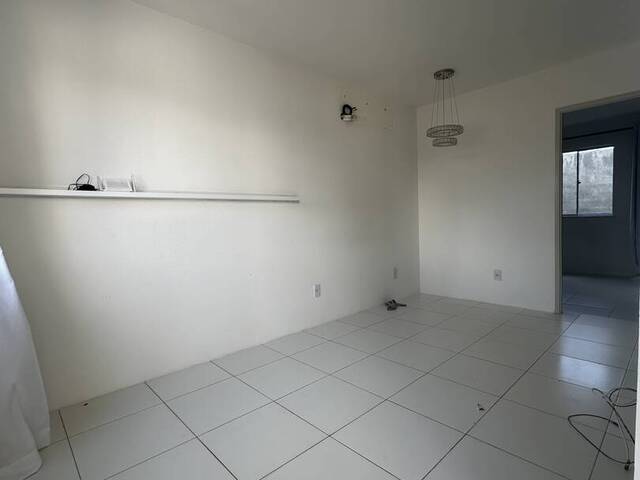#4387 - Casa em condomínio para Venda em Feira de Santana - BA - 2