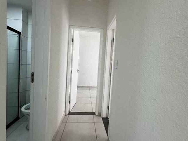 #4399 - Apartamento para Venda em Feira de Santana - BA - 2