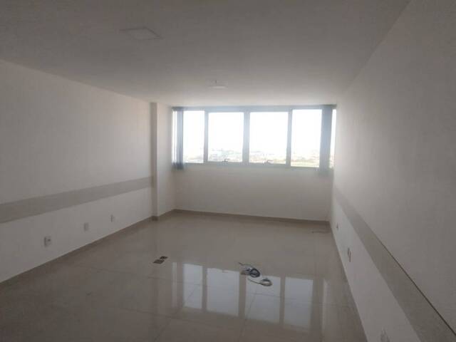 Sala Comercial para Locação em Feira de Santana - 4