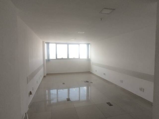 Sala Comercial para Locação em Feira de Santana - 5