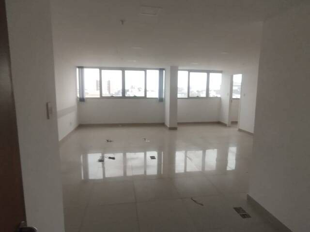 #4402 - Sala Comercial para Locação em Feira de Santana - BA - 1