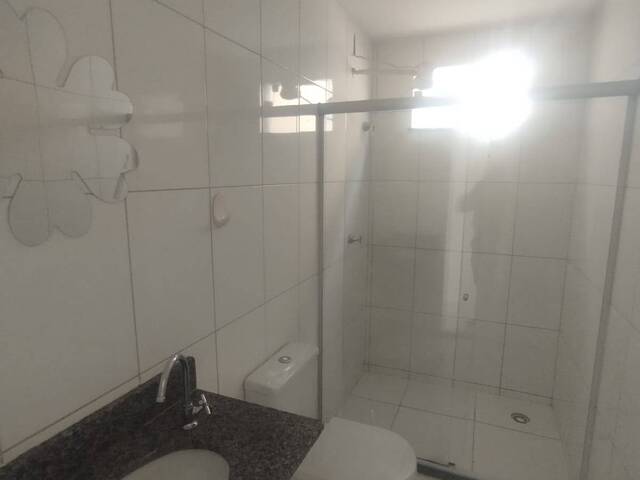 Apartamento para Locação em Feira de Santana - 5