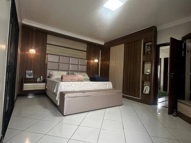#4412 - Casa para Venda em Feira de Santana - BA