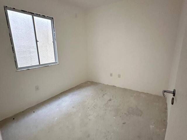 #4437 - Casa em condomínio para Venda em Feira de Santana - BA - 3