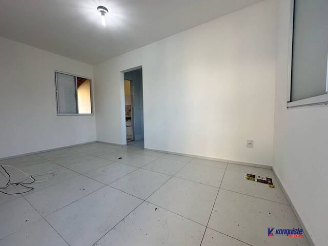 #4470 - Casa em condomínio para Venda em Feira de Santana - BA - 3