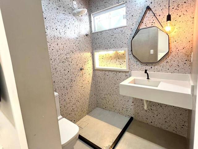 Casa em condomínio para Venda em Feira de Santana - 4