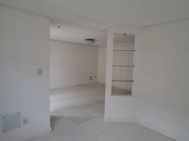 #4472 - Casa em condomínio para Venda em Feira de Santana - BA - 3