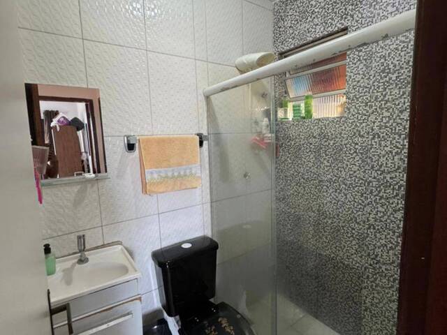 Apartamento para Venda em Feira de Santana - 4