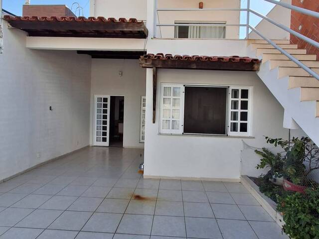 #4530 - Casa para Venda em Feira de Santana - BA - 2