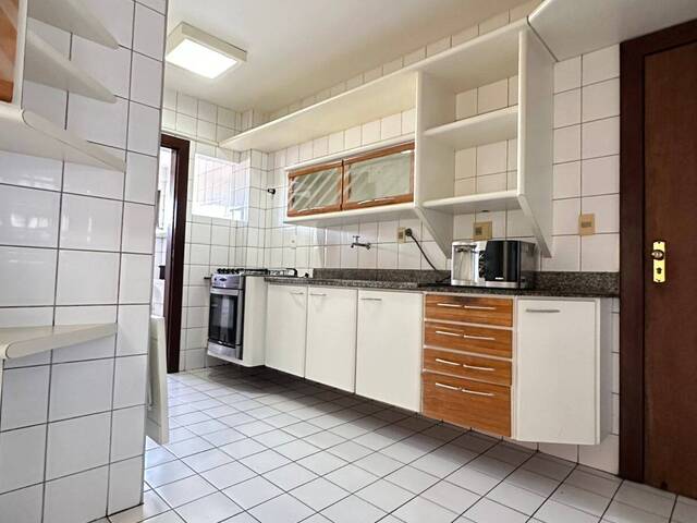 #4531 - Apartamento para Venda em Feira de Santana - BA - 3