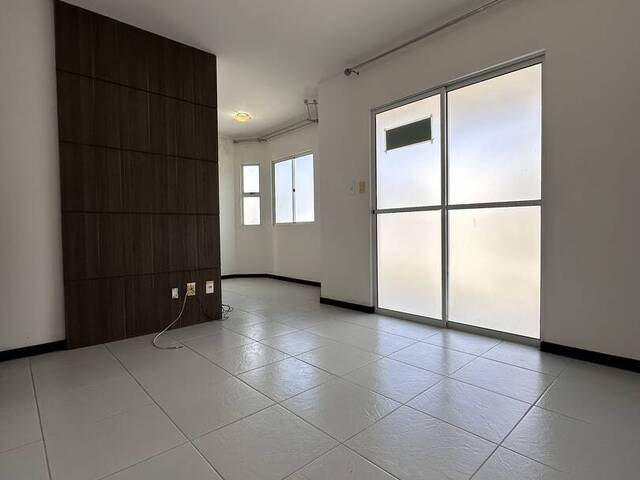 #4541 - Casa para Venda em Feira de Santana - BA - 3