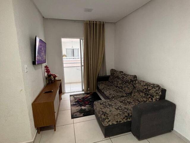 #4542 - Apartamento para Venda em Feira de Santana - BA - 3
